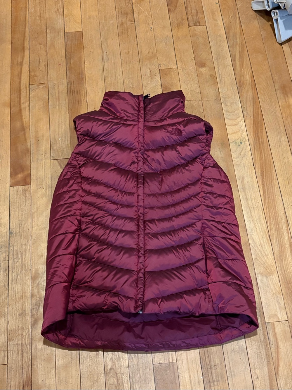 The North Face Women's Maroon Packable Puffer Vest